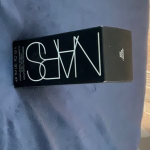 NARS sheer glow foundation